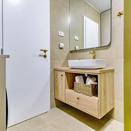 Stylish - Near Bridge Διαμέρισμα