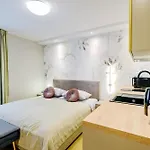 Stylish - Near Bridge Daire *