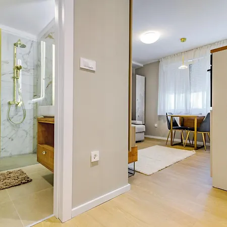 Stylish - Near Bridge Апартаменты Задар