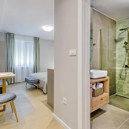 Апартаменты Stylish - Near Bridge